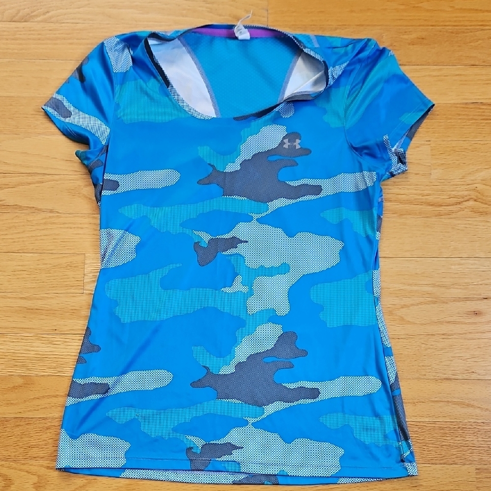 Under Armour Women's Short Sleeve Blue Camo Tee